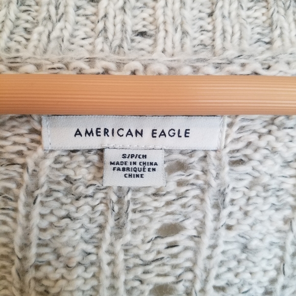 american eagle cropped sweater - Picture 2 of 2